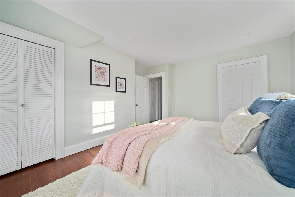18 Norfolk Rd