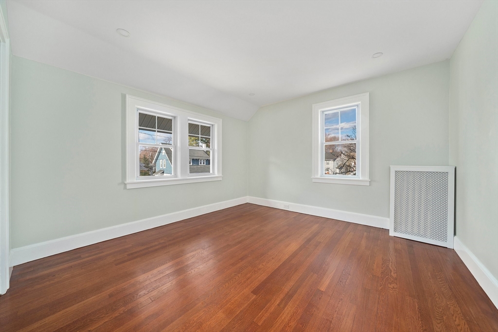 18 Norfolk Rd