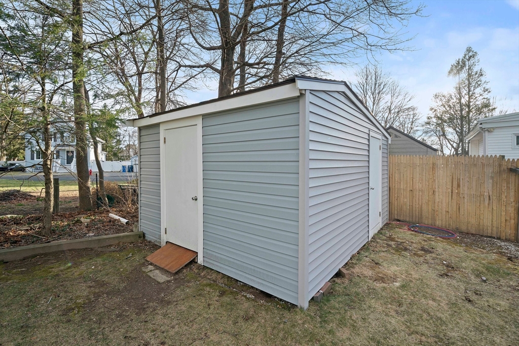 18 Norfolk Rd