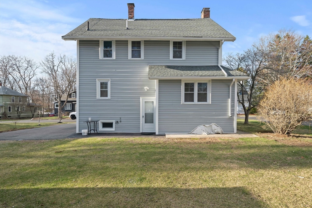 18 Norfolk Rd
