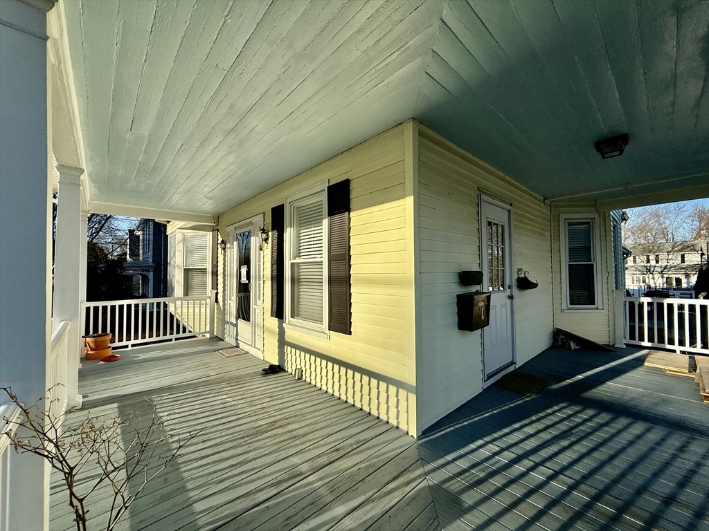 17 Maple St # 2 Unit: #2