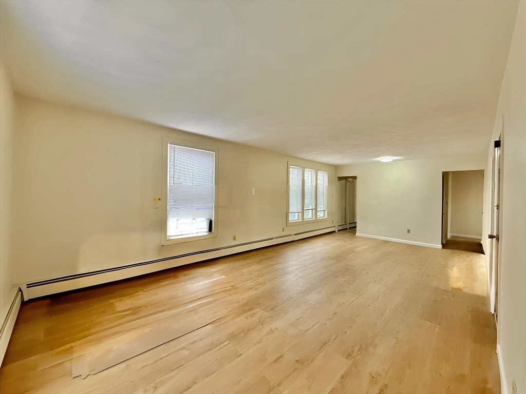 17 Maple St # 2 Unit: #2