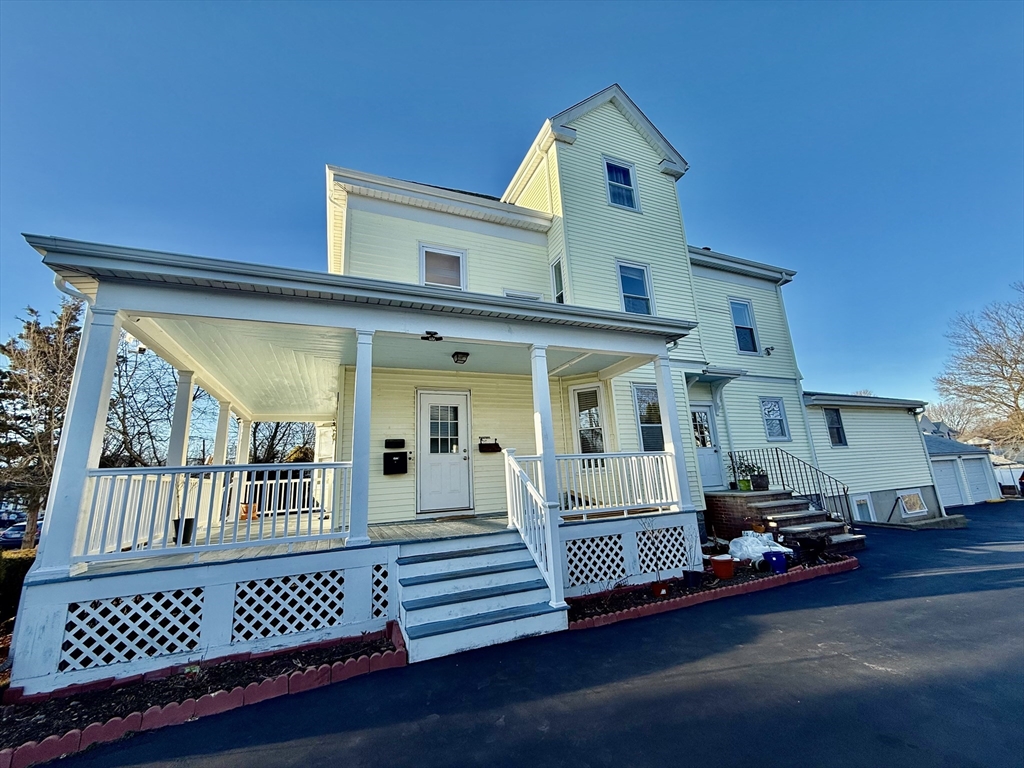 17 Maple St # 2 Unit: #2
