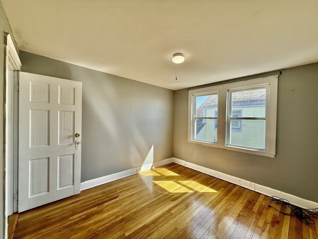 7 Whiton Ave # 2