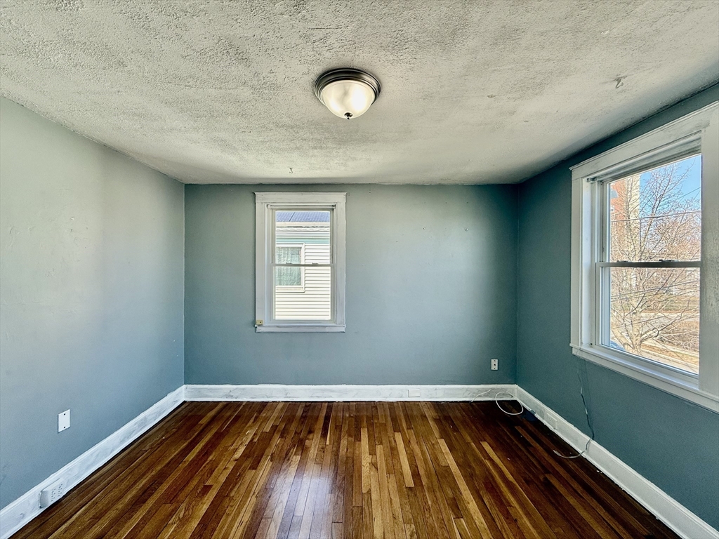 7 Whiton Ave # 2