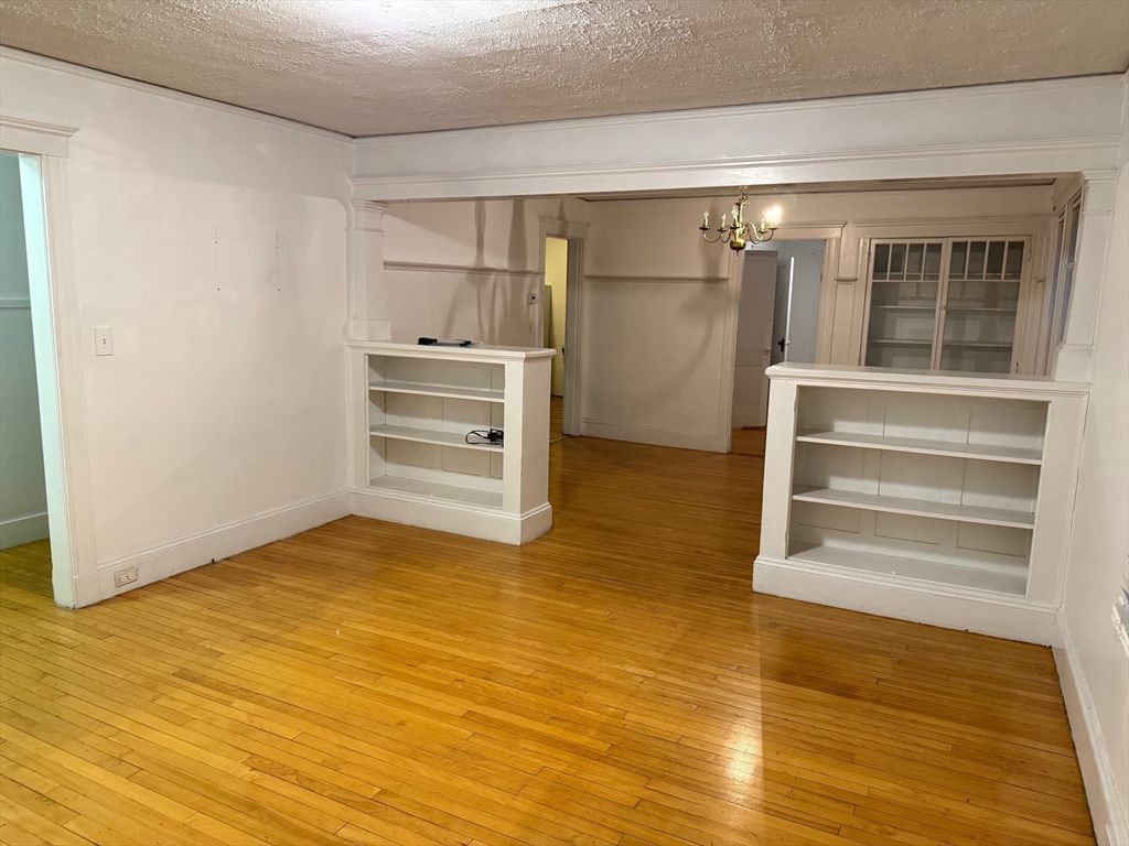 98 Faxon Rd # 1