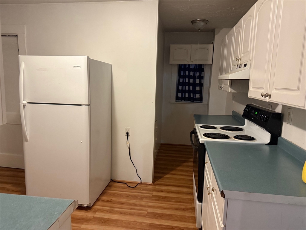 98 Faxon Rd # 1