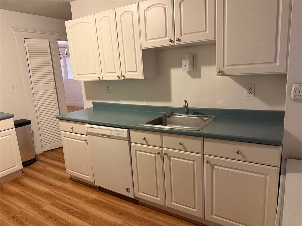 98 Faxon Rd # 1