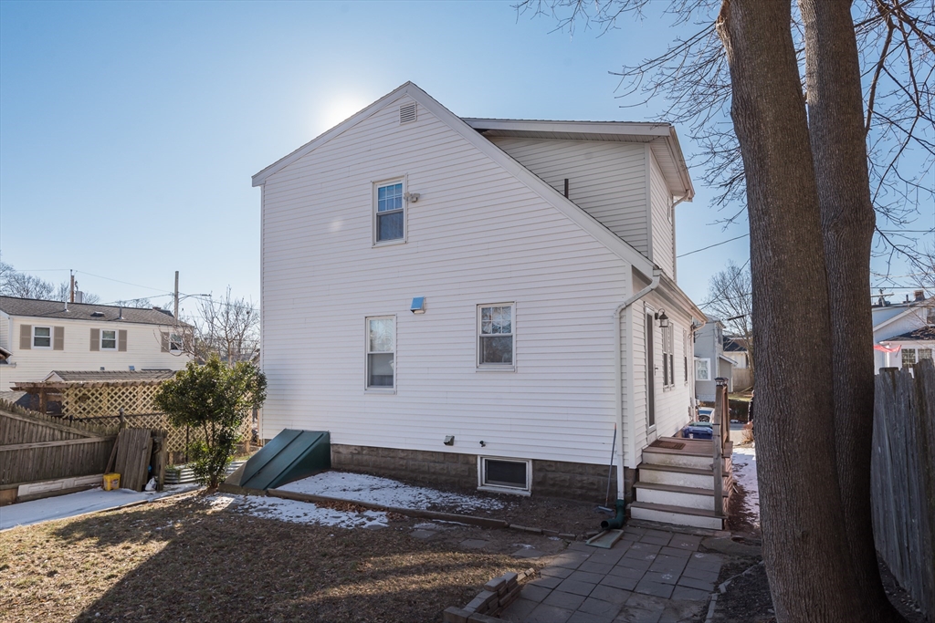 5 Spencer St