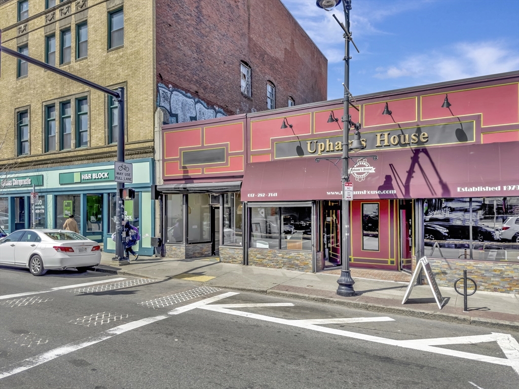 564 Columbia Rd