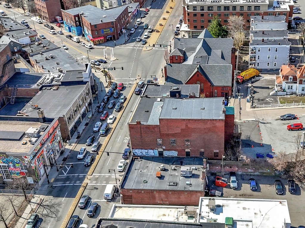 564 Columbia Rd