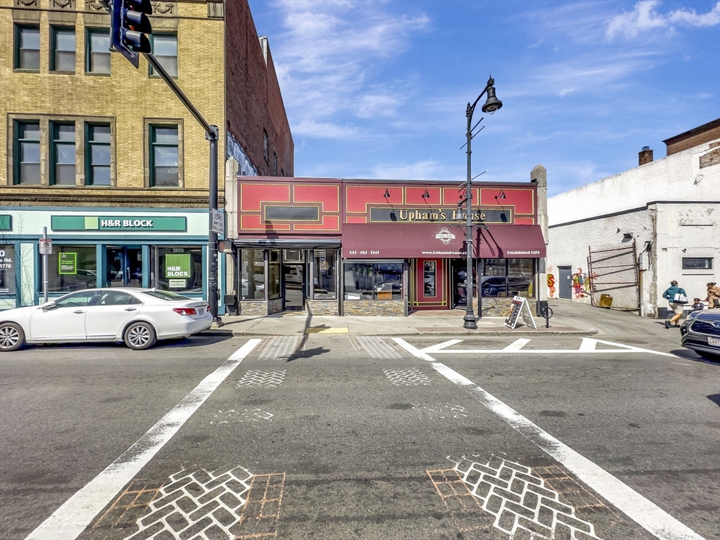 564 Columbia Rd