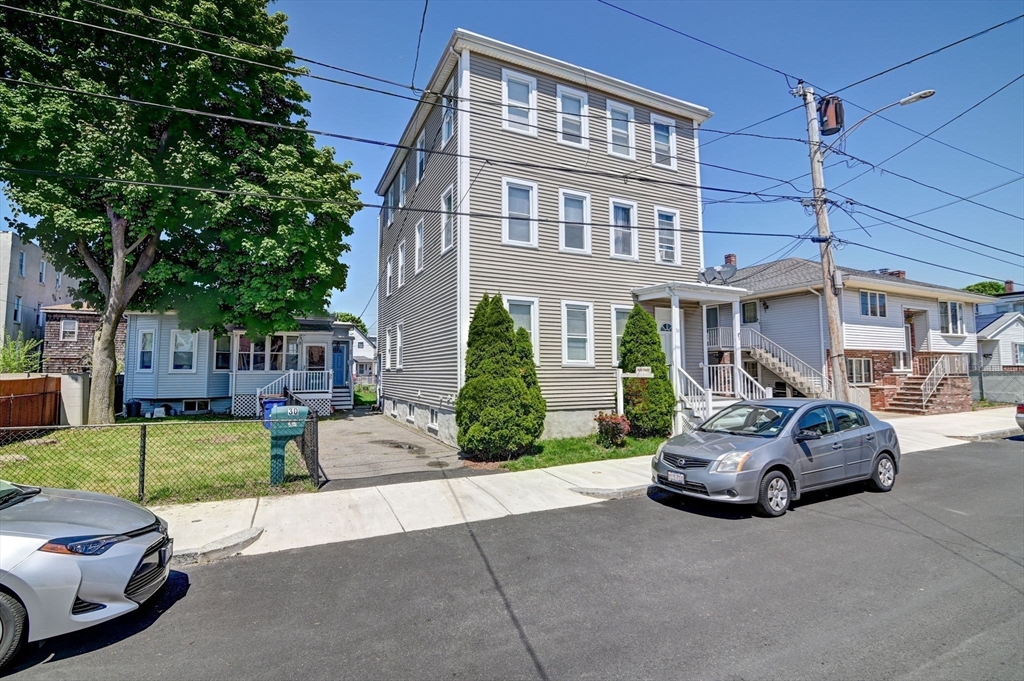 34 Thorndike St # 2