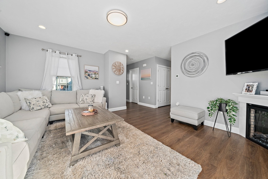 67 Drum Dr # 67