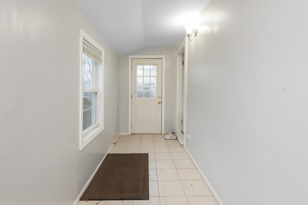 37 Taylor St