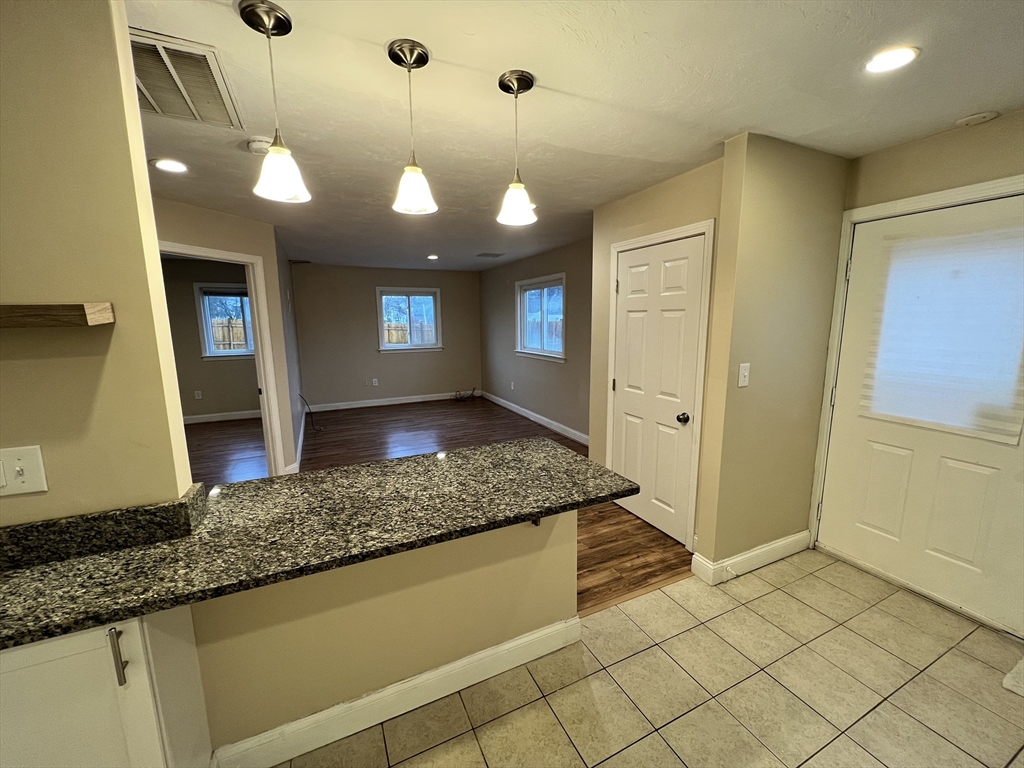868 Bedford St # 3