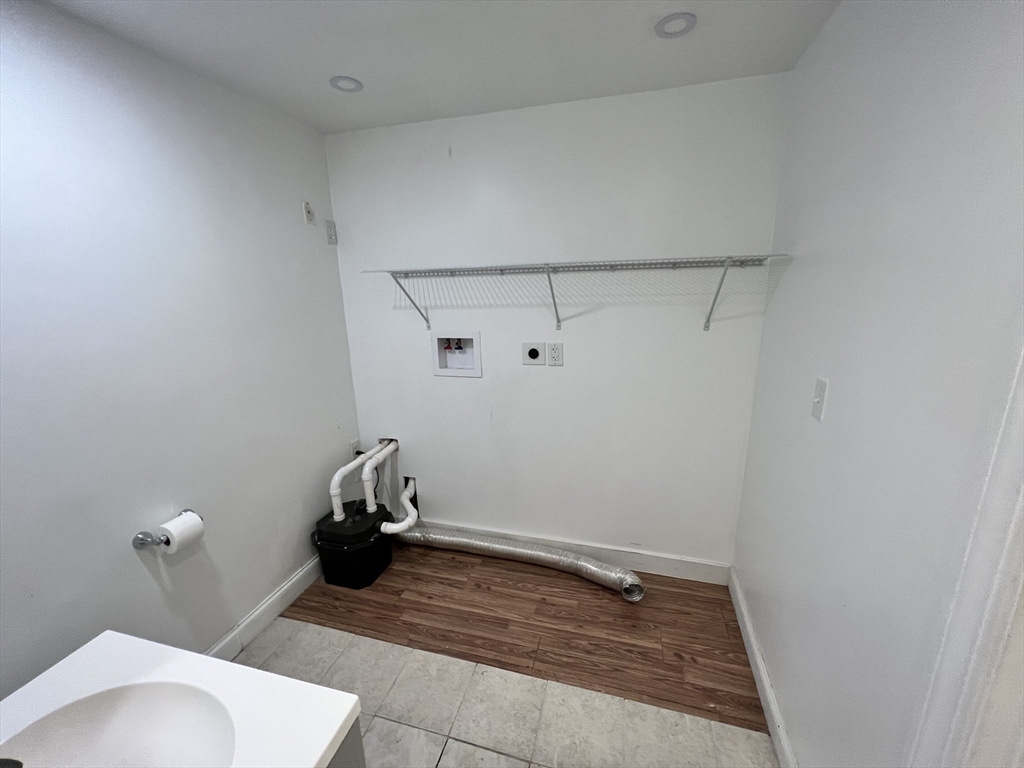 868 Bedford St # 3