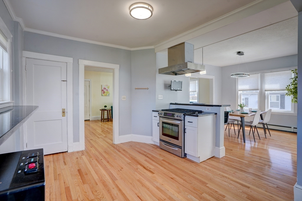 43 Coolidge Ave