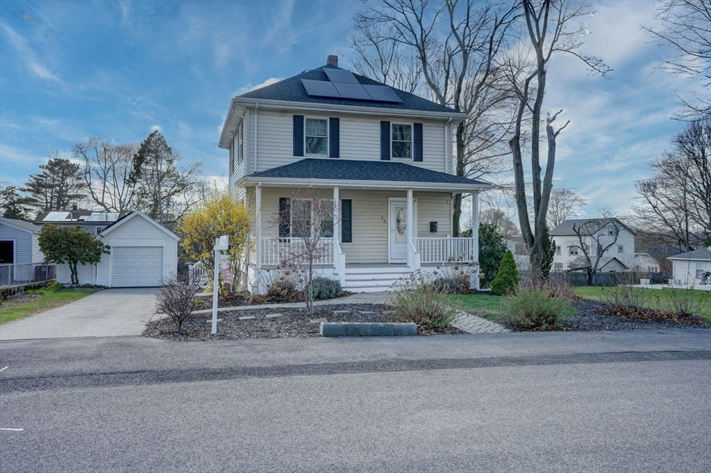 43 Coolidge Ave