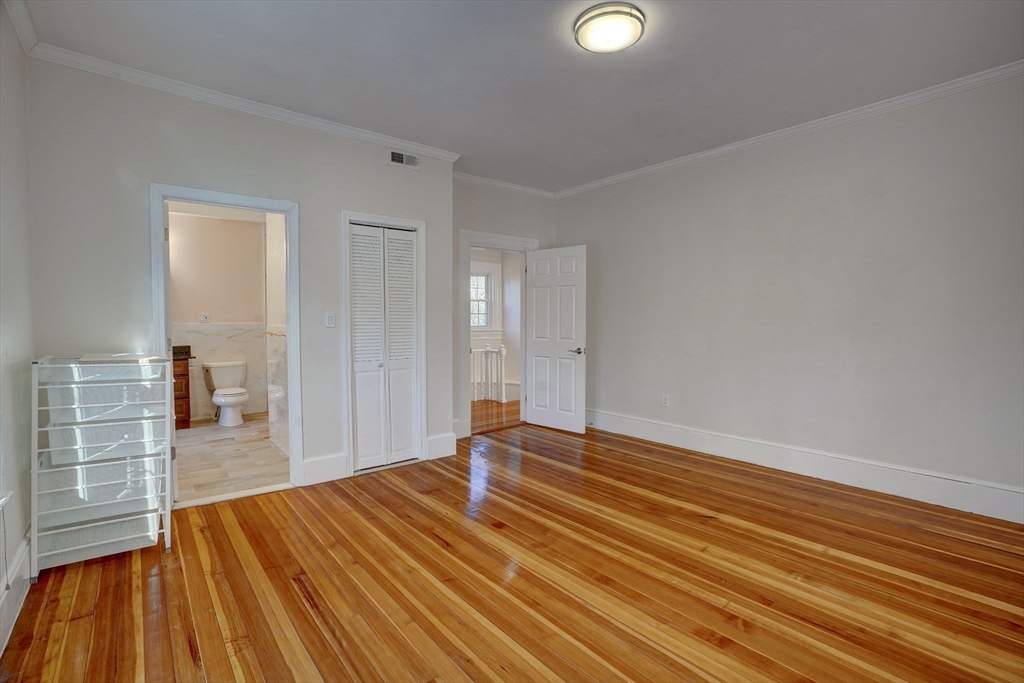 31 Rockland St Unit: 2nd floor