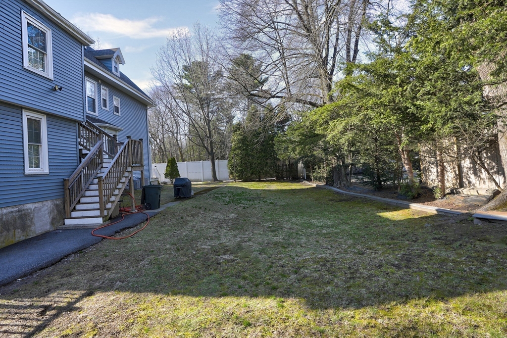 31 Rockland St Unit: 2nd floor