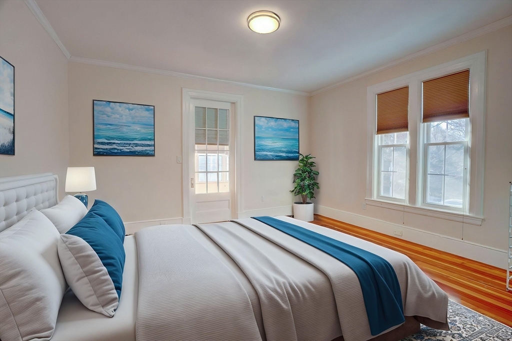 31 Rockland St Unit: 2nd floor