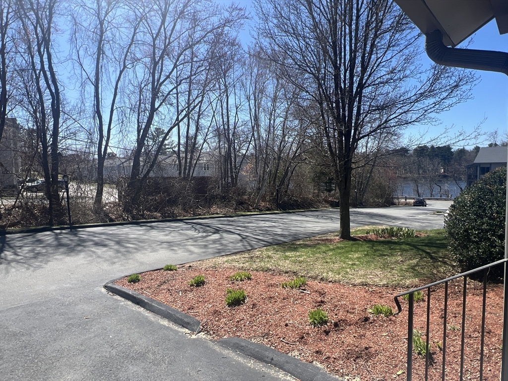 1461 Pawtucket Blvd # 10 Unit: B-10