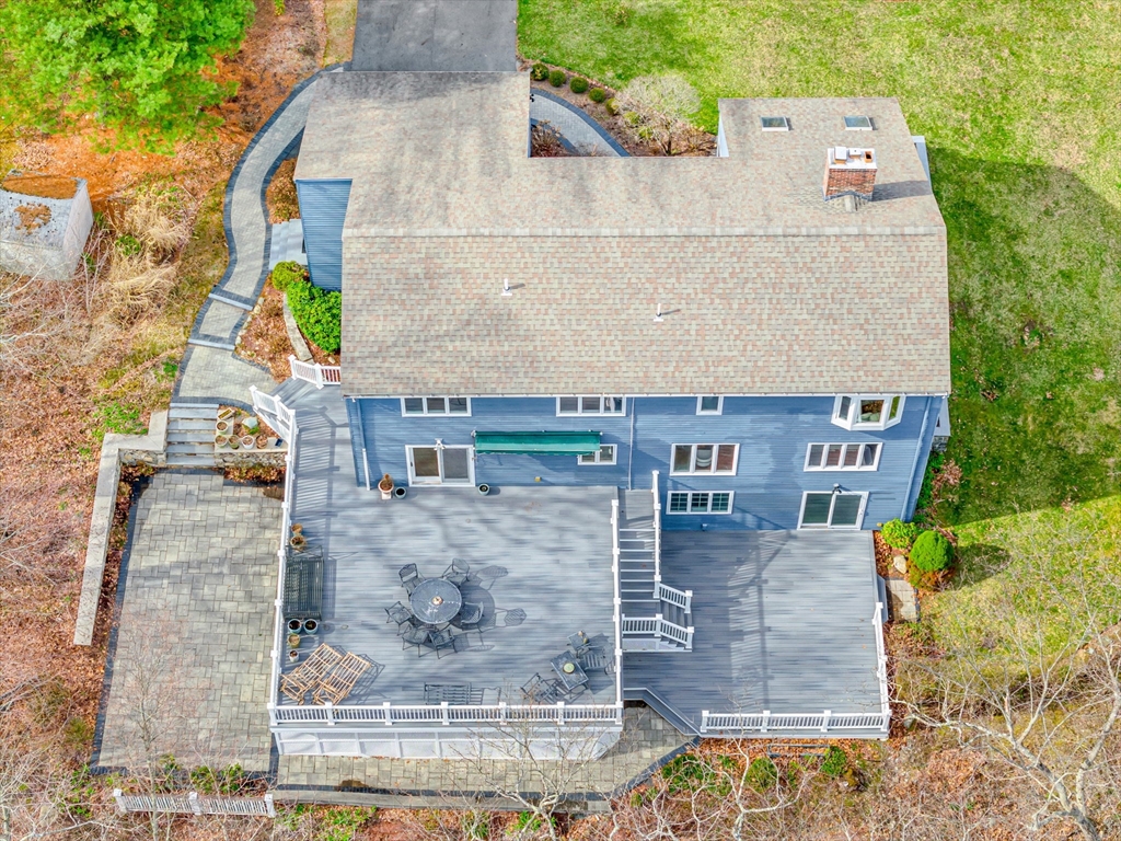 133 Palisades Circle