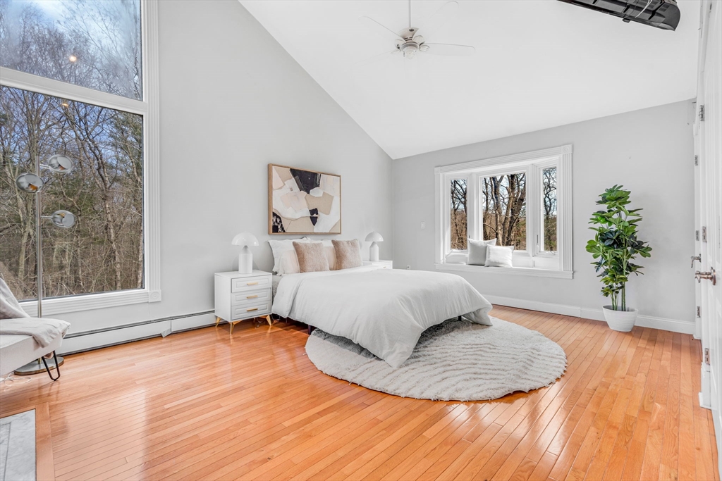 133 Palisades Circle