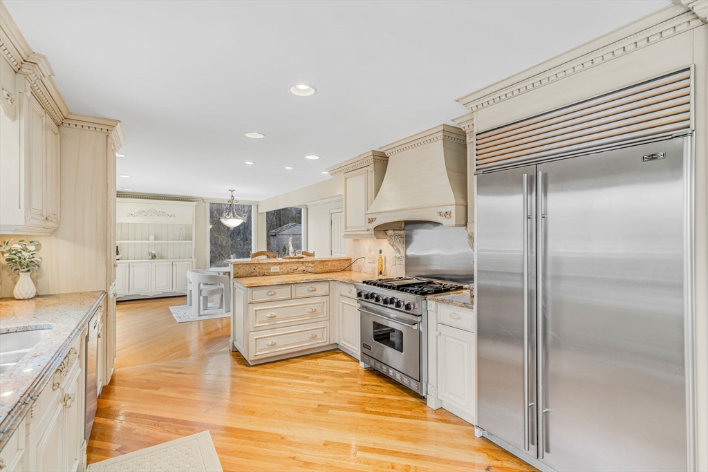 133 Palisades Circle