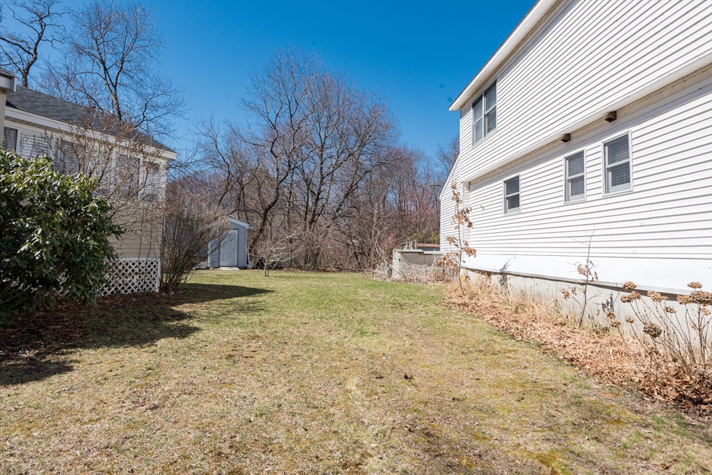 12 Thornton Ave # 12