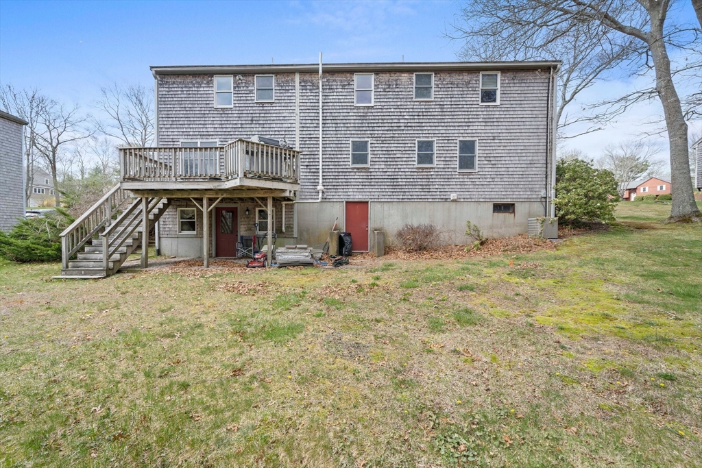 4 Jacqueline Ln