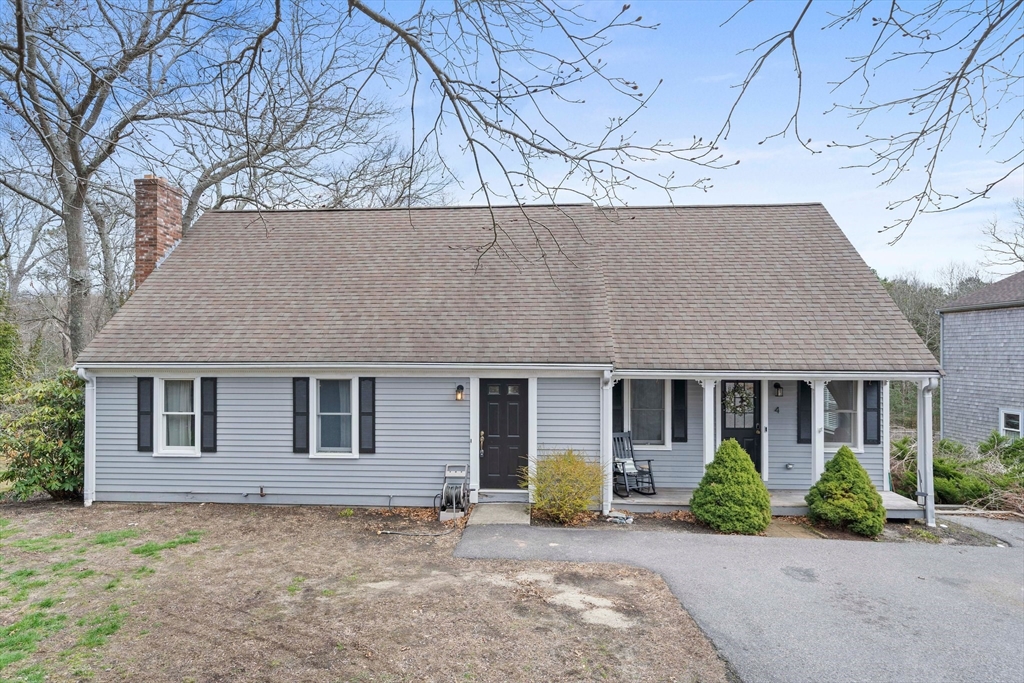 4 Jacqueline Ln