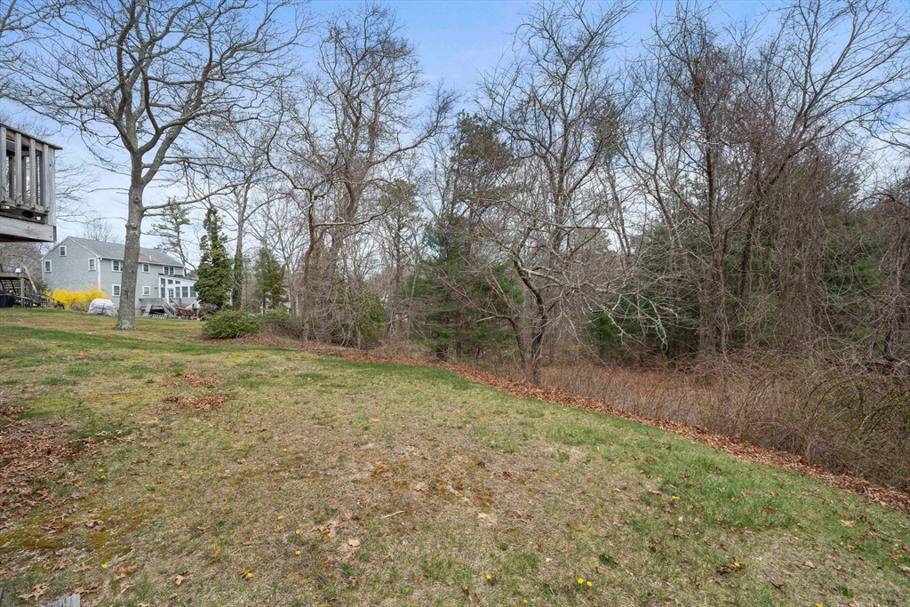 4 Jacqueline Ln