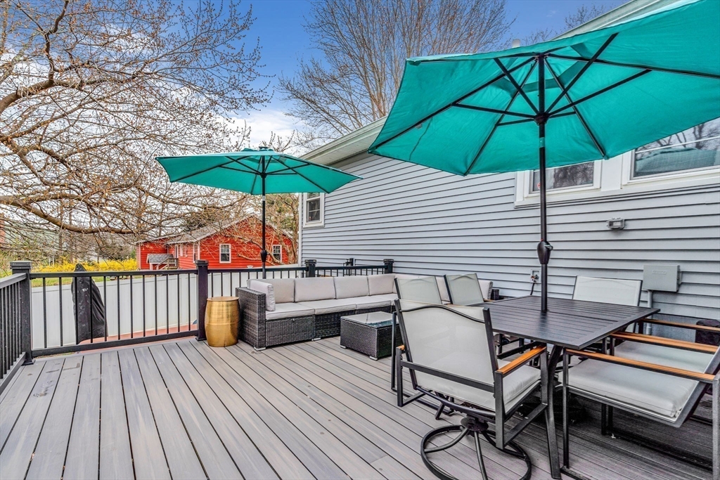 205 Pond St