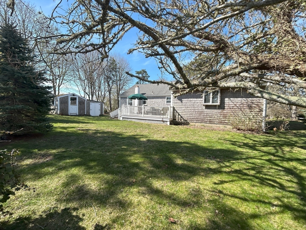 61 Pond View Ave