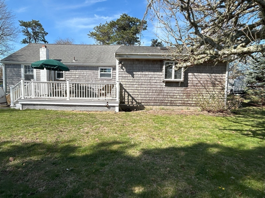 61 Pond View Ave