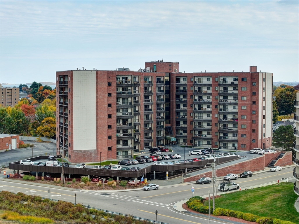 90 Quincy Shore Dr Unit: 414