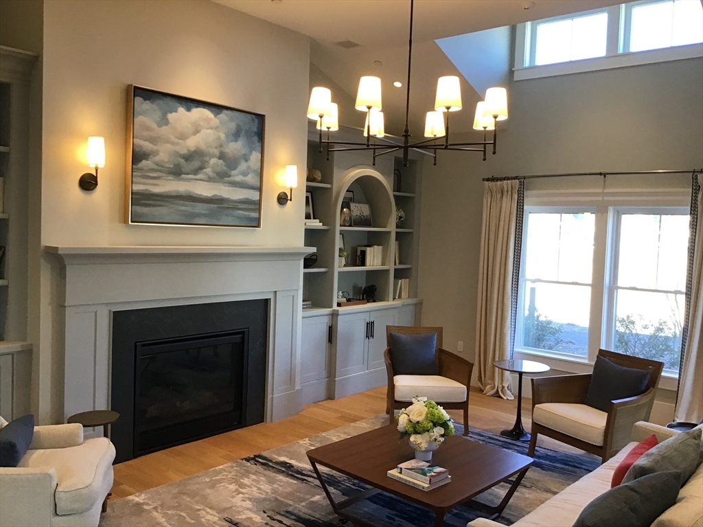 45 Plaza Way # 101