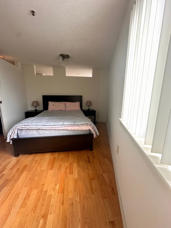 1 Adams St # 207