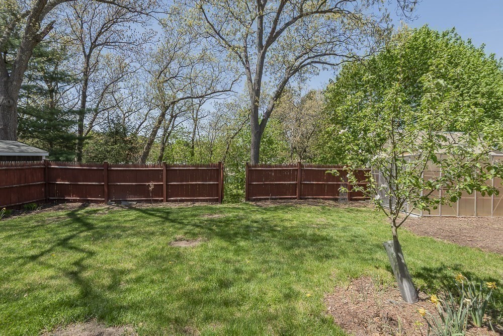 17 Woodcliff Road