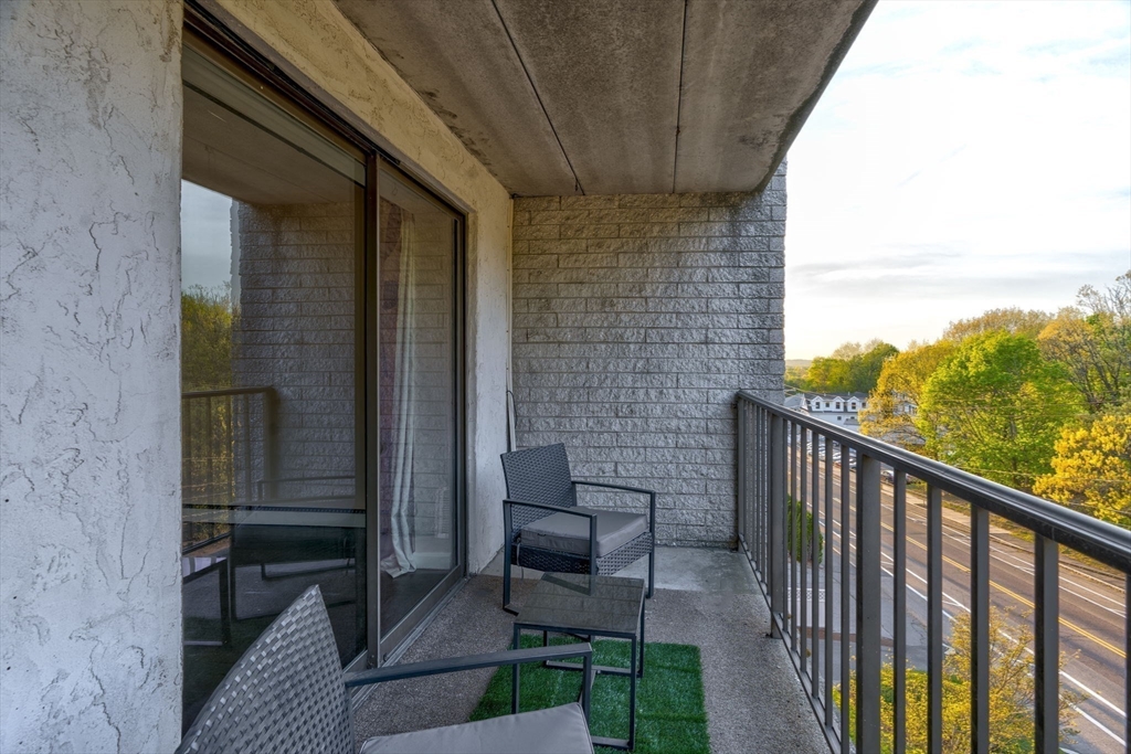 308 Quarry St # 301