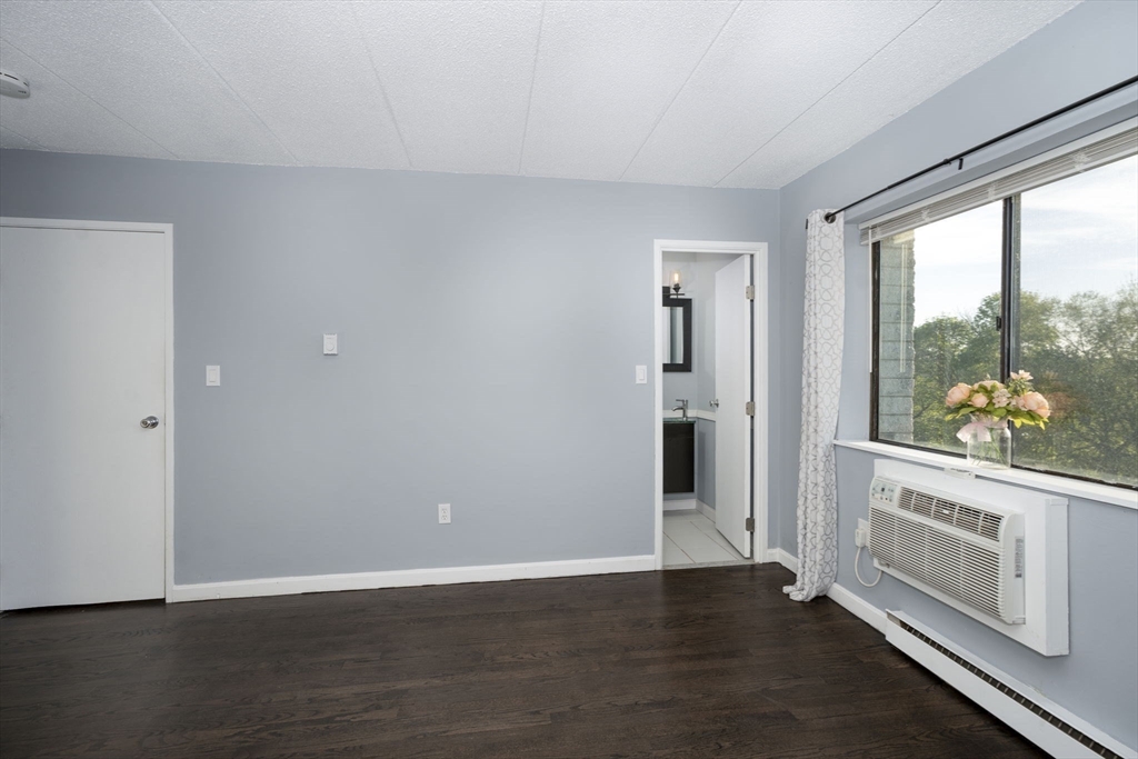 308 Quarry St # 301