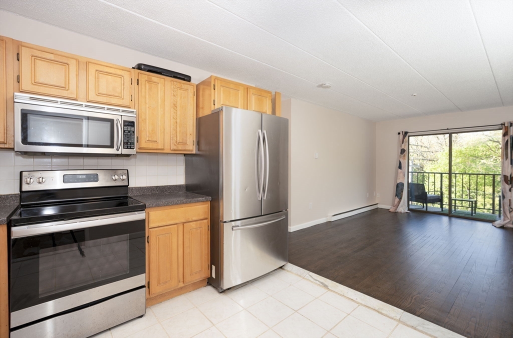 308 Quarry St # 301