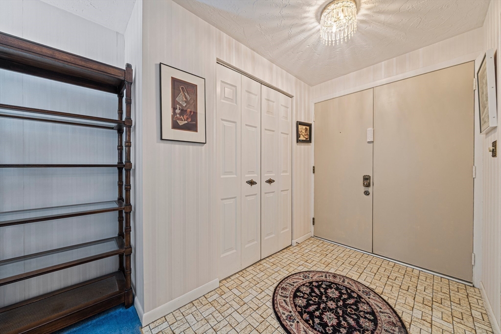 500 Willard St # 203