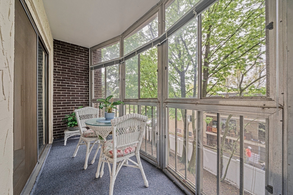 500 Willard St # 203