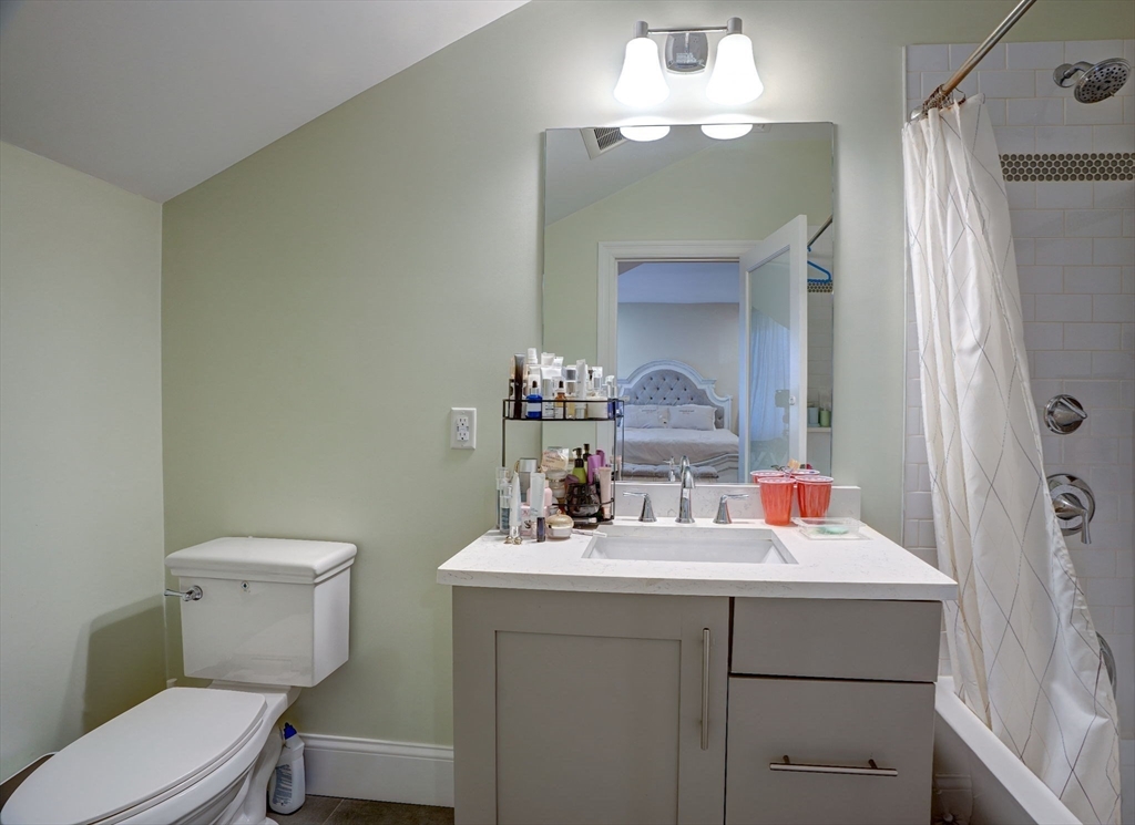 333 Brush Hill Rd # Z2