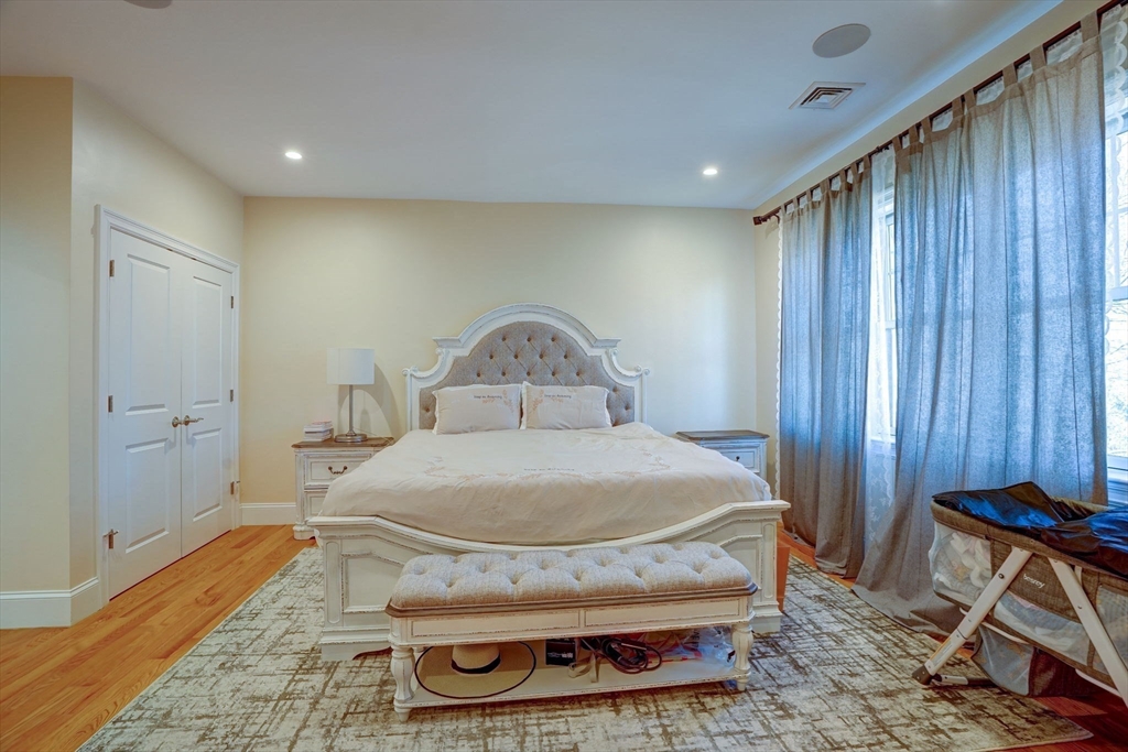 333 Brush Hill Rd # Z2