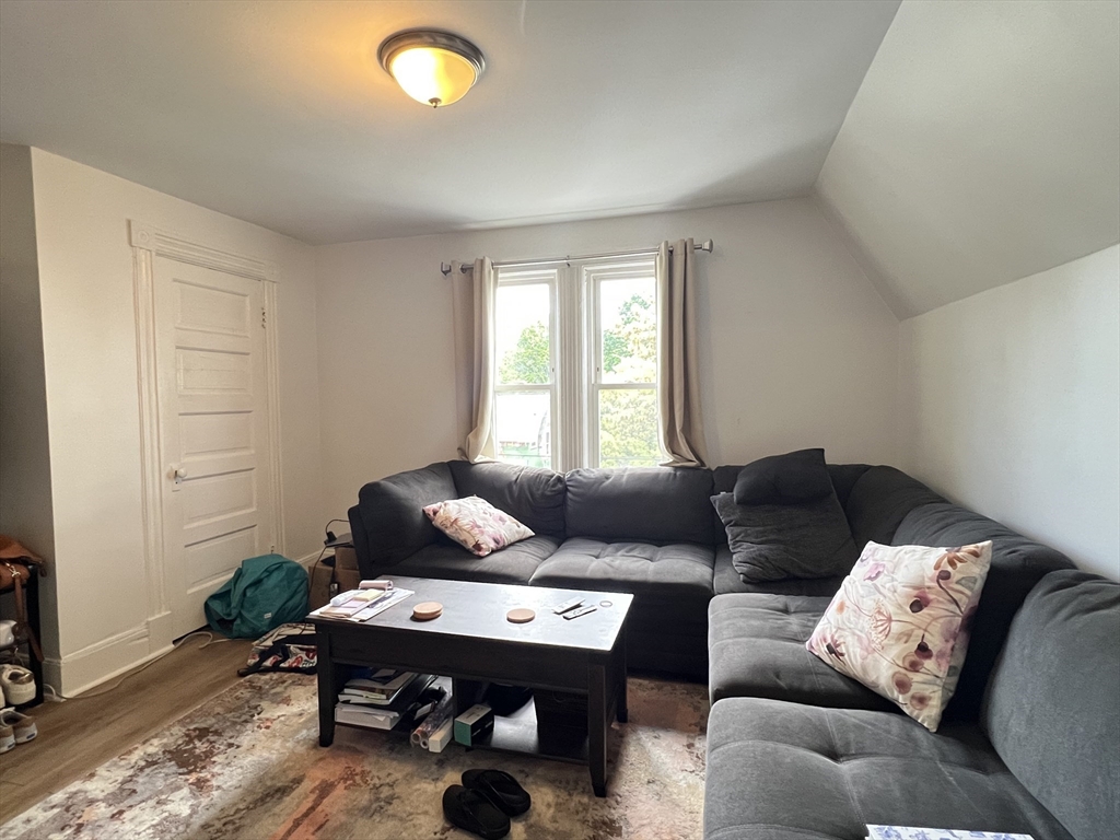 19 Nelson St # 6