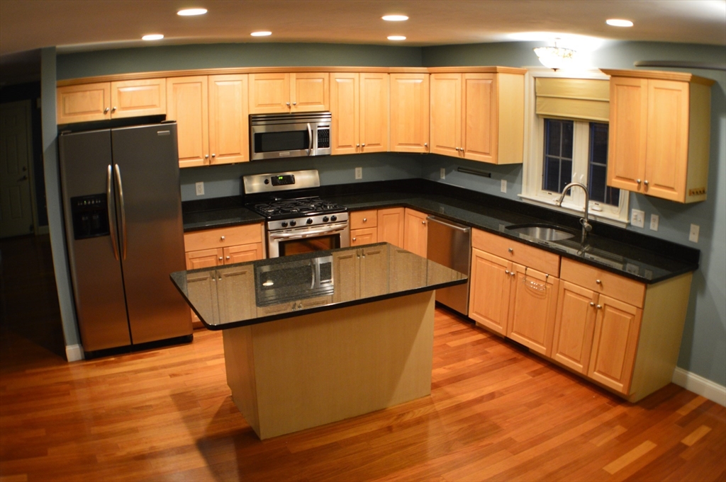 22 Dacy St # 22